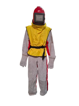 COMFORT helmet with a  regulator
